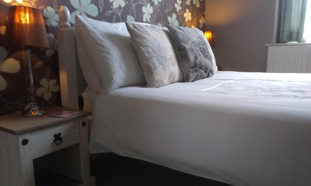 Saffron House Bed and Breakfast Combe Martin Exteriör bild